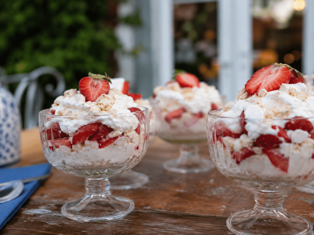 desery brytyjskie eton mess