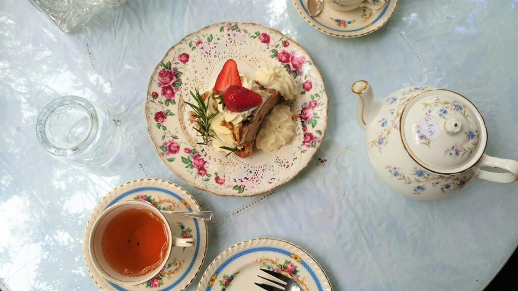 cream tea w londynie