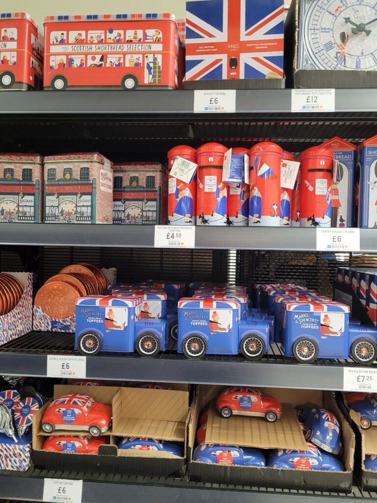 gdzie kupić ozdobne puszki w londynie